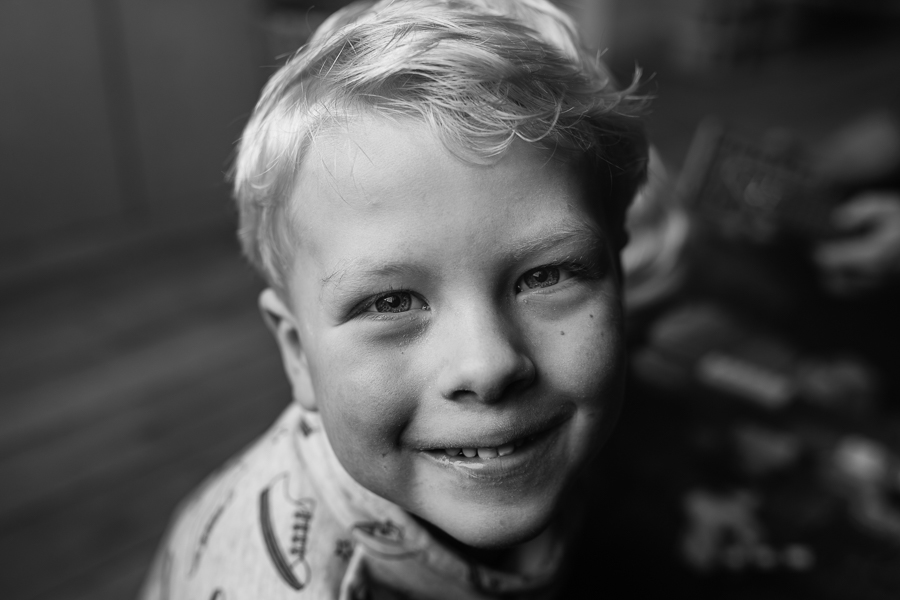 ontspannen fotoshoot met gezin Nijmegen