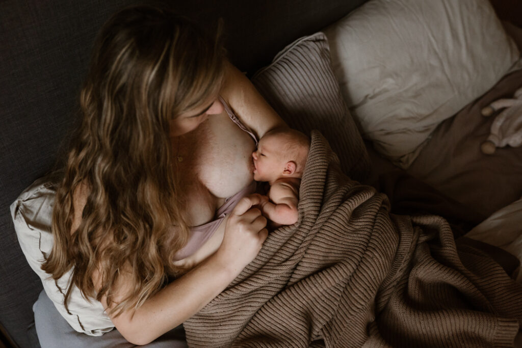 Kraamreportage professionele newbornshoot